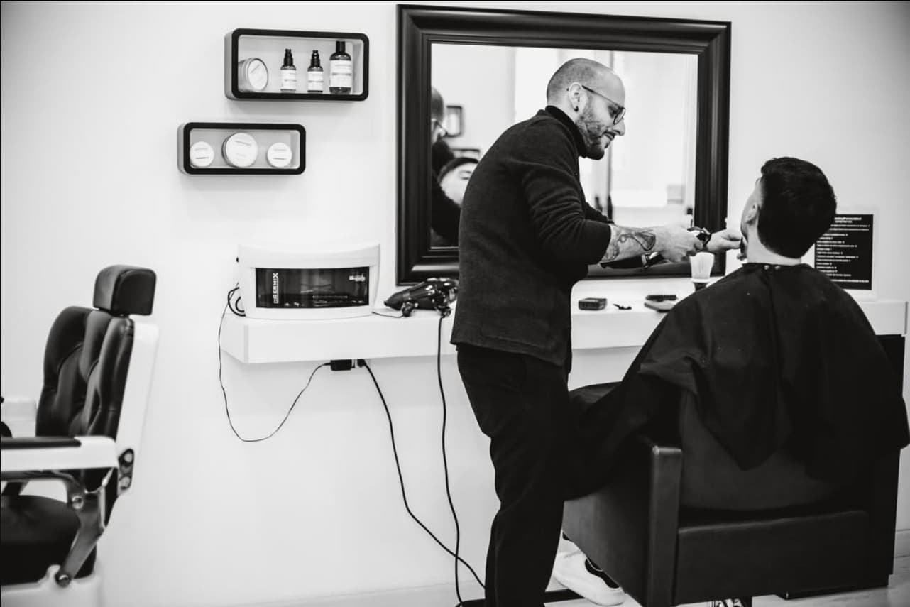 HAIRDRESSING foto 3